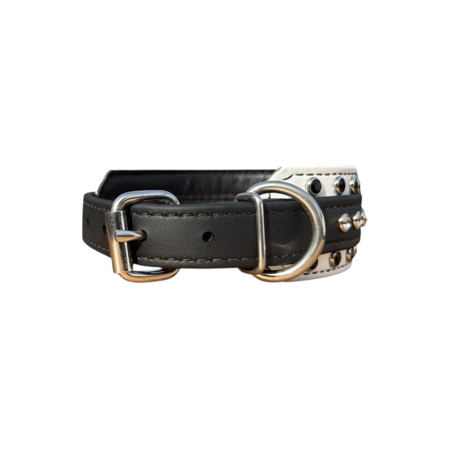 IN STOCK - Mega Black/White 1